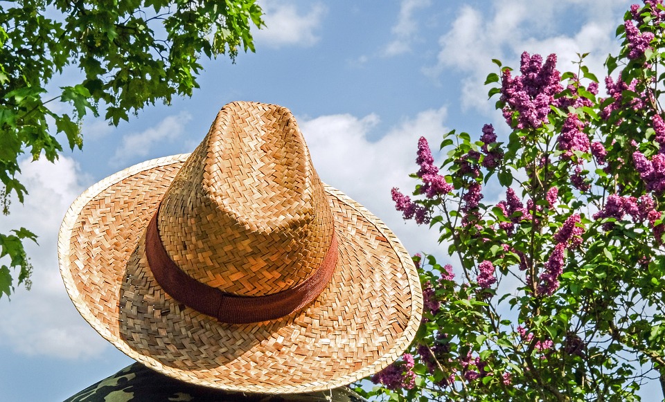 5 astuces pour choisir un chapeau