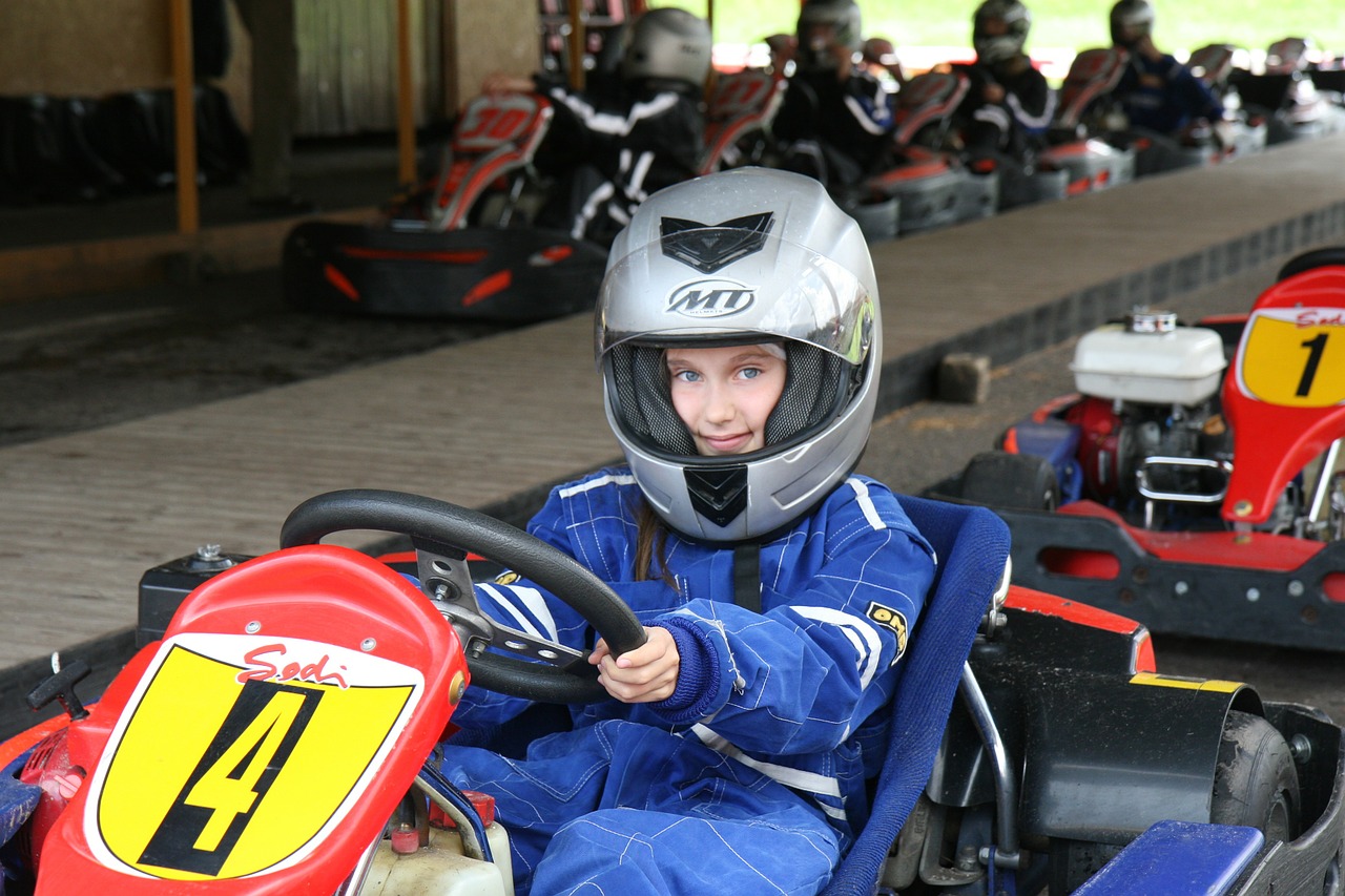 Les atouts d’une combinaison de karting