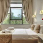 Choose the best curtains for your rooms